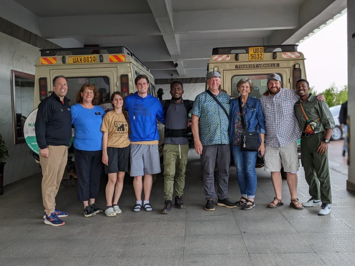 Private vs Group Uganda Safari: Which one is right for you?